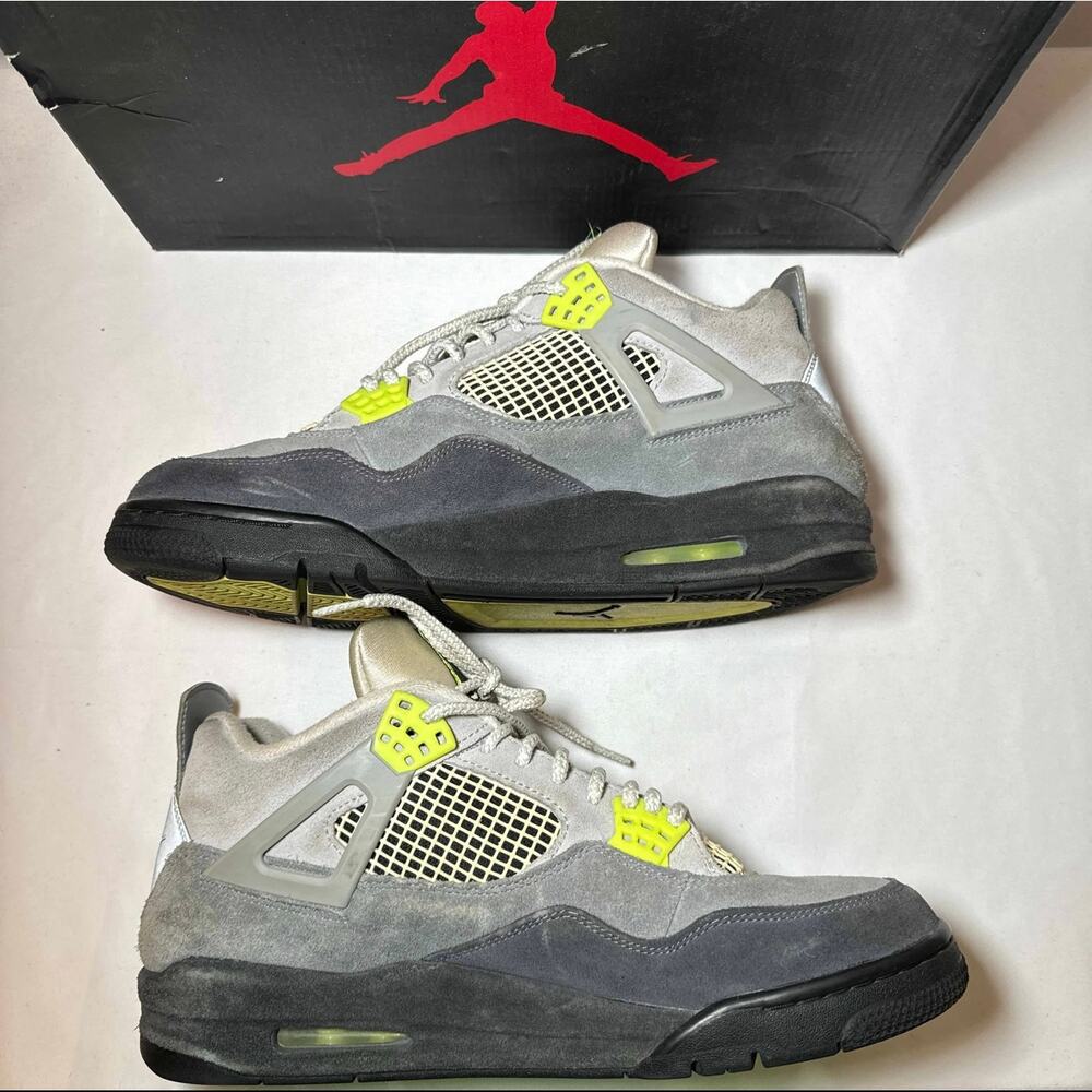 Size 11.5 - Nike Air Jordan 4 Retro SE Neon 95 Men's Shoes Ships Now - Picture 3 of 9